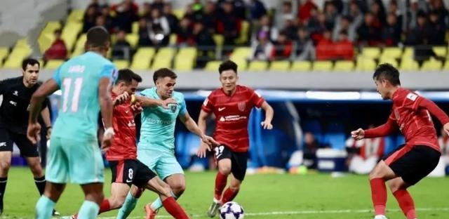 包含亚冠据说他最靠谱，恒大死磕卫冕太刺激的词条