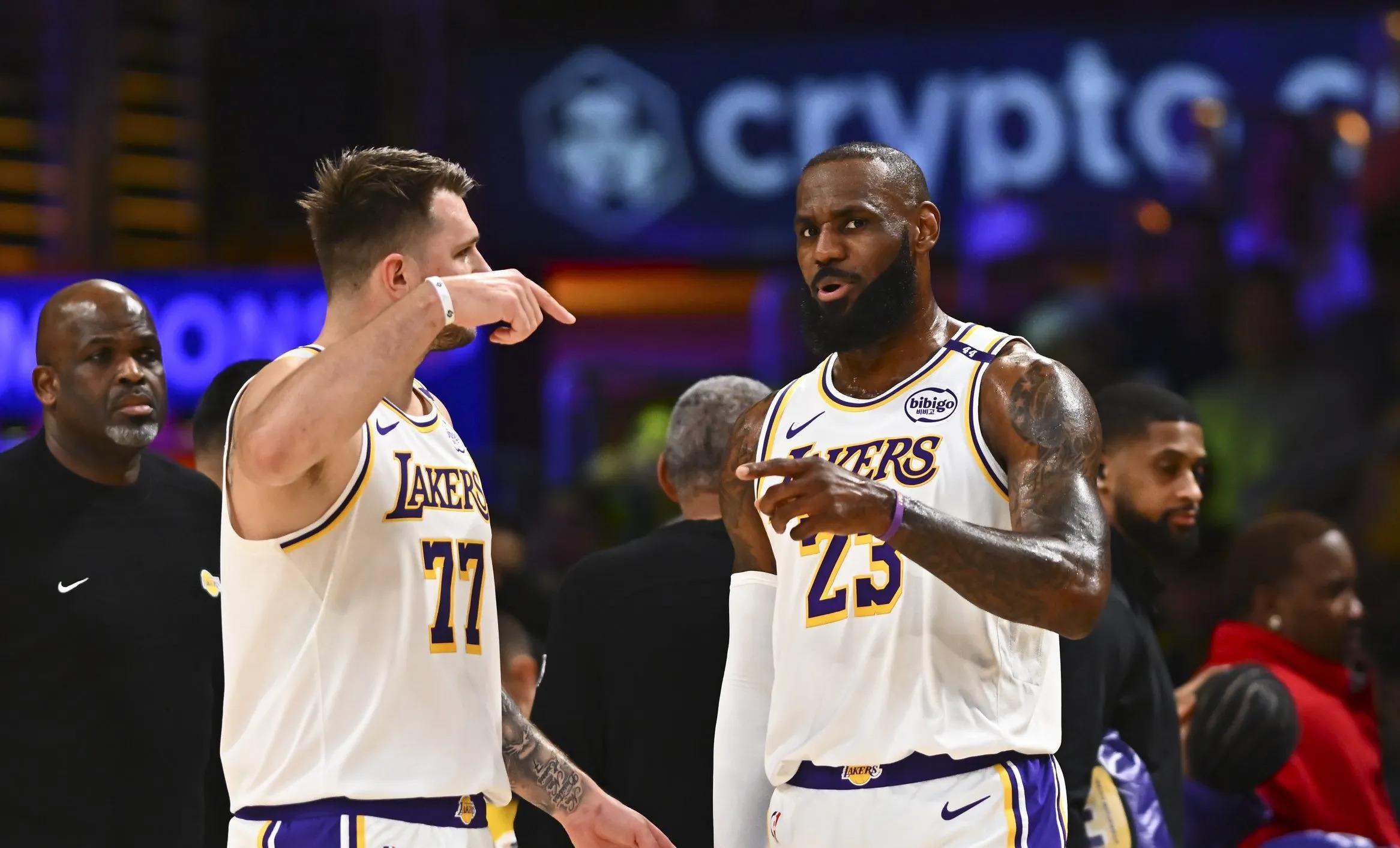 沙巴体育直播-阿尔科约诺再次失利，主教练调整战术(阿尔蒂尔兰波出发)