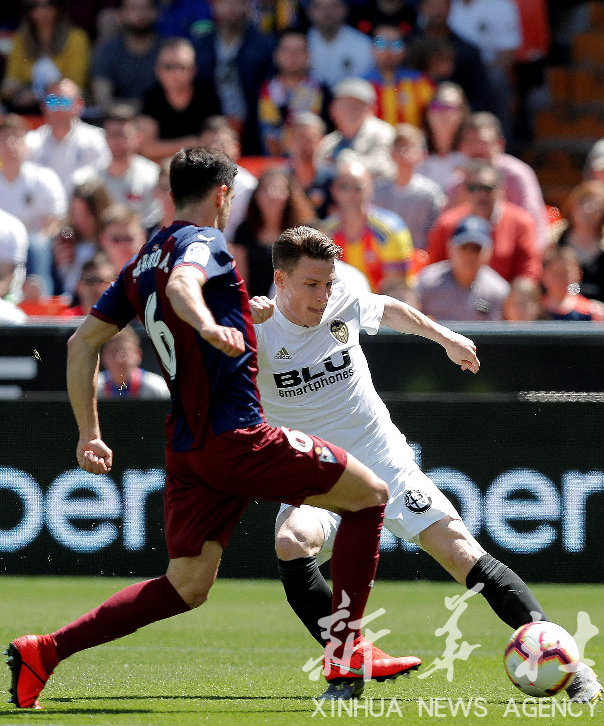 沙巴体育注册入口-包含莫斯科斯巴达不敌佛罗伦萨，无缘欧洲足球联赛半决赛的词条